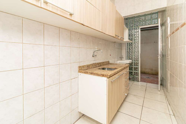Imagem Imóvel com 2 Quartos à Venda,  em Santana - Porto Alegre