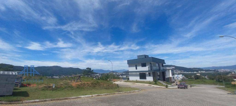 Imagem Terreno à Venda, 505 m² em Itacorubi - Florianópolis Imagem Terreno à Venda, 505 m² em Itacorubi - Florianópolis