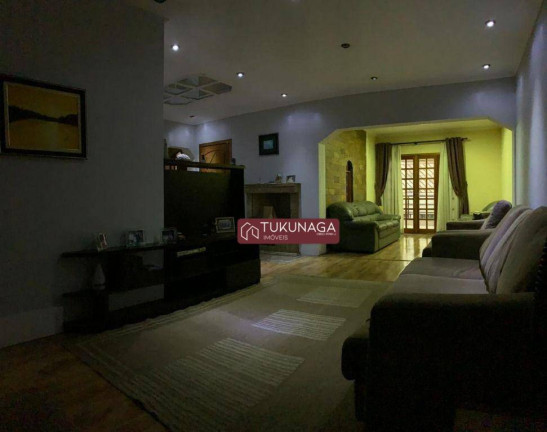 Imagem Casa com 5 Quartos à Venda, 500 m² em Vila Augusta - Guarulhos Imagem Casa com 5 Quartos à Venda, 500 m² em Vila Augusta - Guarulhos