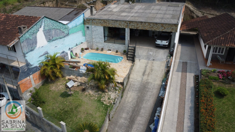 Imagem Casa com 2 Quartos à Venda, 180 m² em Progresso - Blumenau Imagem Casa com 2 Quartos à Venda, 180 m² em Progresso - Blumenau