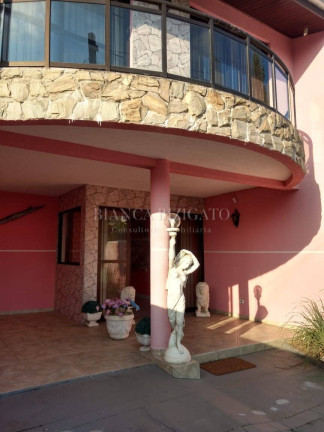Imagem Sobrado com 3 Quartos à Venda, 174 m² em Centro - Guaratuba Imagem Sobrado com 3 Quartos à Venda, 174 m² em Centro - Guaratuba