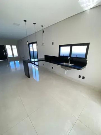 Imagem Casa com 3 Quartos à Venda, 146 m² em Jardim Europa - Cuiabá Imagem Casa com 3 Quartos à Venda, 146 m² em Jardim Europa - Cuiabá