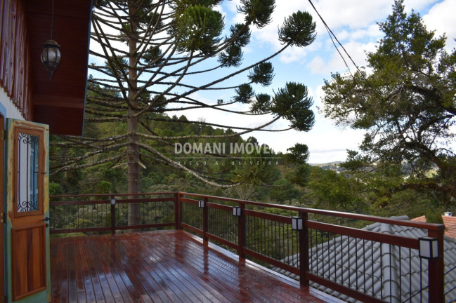Imagem Casa com 4 Quartos à Venda, 115 m² em Região Do Vale Encantado - Campos Do Jordão