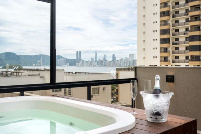 Imagem Apartamento com 4 Quartos à Venda, 149 m² em Centro - Balneário Camboriú