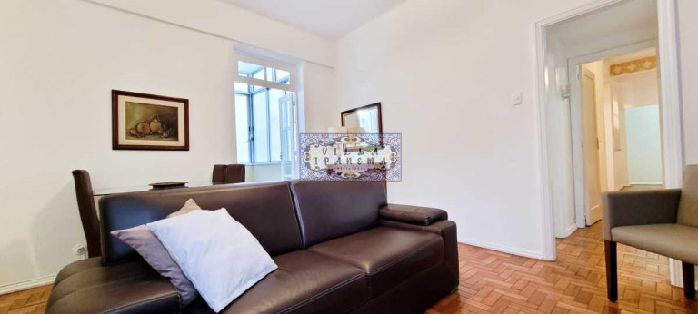 Imagem Apartamento com 2 Quartos à Venda, 90 m² em Copacabana - Rio De Janeiro