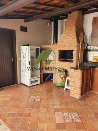 Imagem Casa com 3 Quartos à Venda, 190 m²