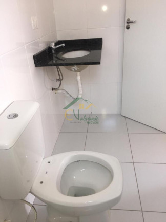 Imagem Casa de Condomínio com 3 Quartos à Venda, 93 m² em Uberaba - Curitiba