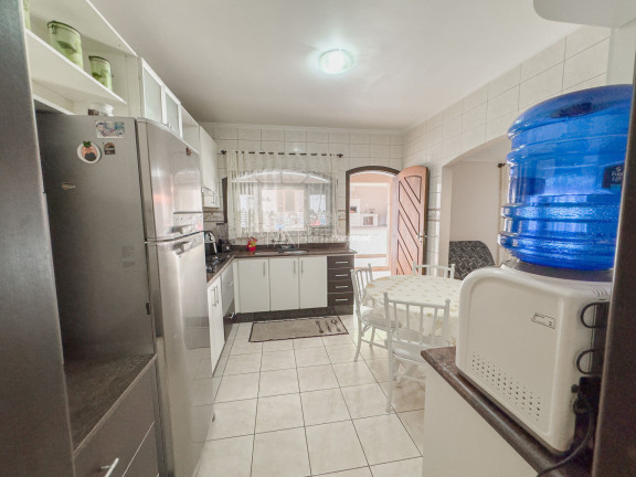 Imagem Casa com 4 Quartos à Venda, 344 m² em Campo Comprido - Curitiba