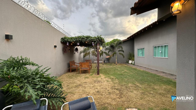 Imagem Casa com 3 Quartos à Venda, 184 m² em Lagoa Dourada - Campo Grande Imagem Casa com 3 Quartos à Venda, 184 m² em Lagoa Dourada - Campo Grande
