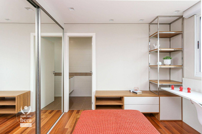 Imagem Apartamento com 3 Quartos à Venda, 176 m² em Cabral - Curitiba