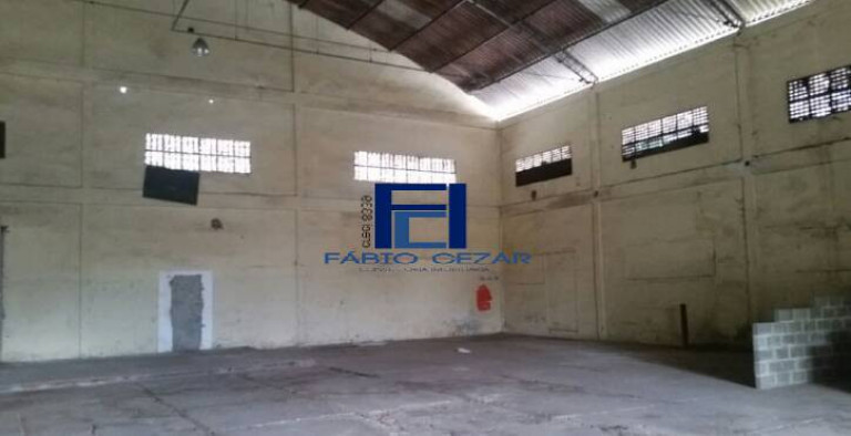 Imóvel Comercial para Alugar, 584 m² em Ilha Do Leite - Recife