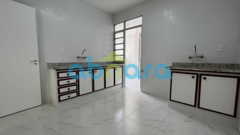 Imagem Apartamento com 3 Quartos à Venda, 143 m² em Copacabana - Rio De Janeiro Imagem Apartamento com 3 Quartos à Venda, 143 m² em Copacabana - Rio De Janeiro
