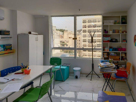 Sala Comercial à Venda, 26 m² em Santa Rosa - Niterói