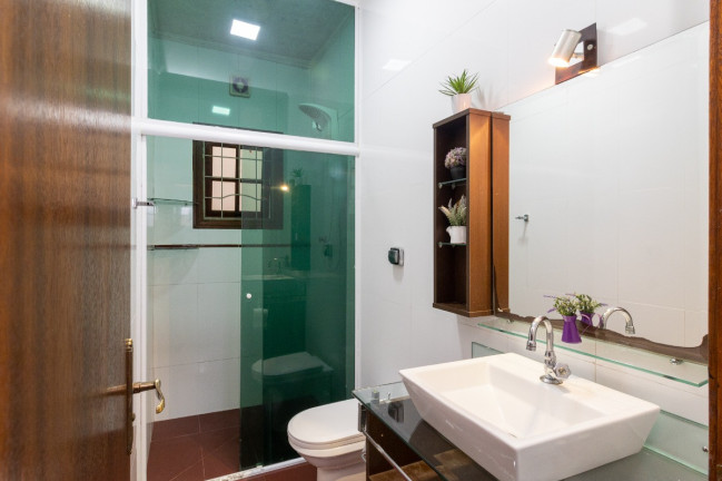 Imagem Casa com 3 Quartos à Venda, 252 m² em Jaraguá - São Paulo