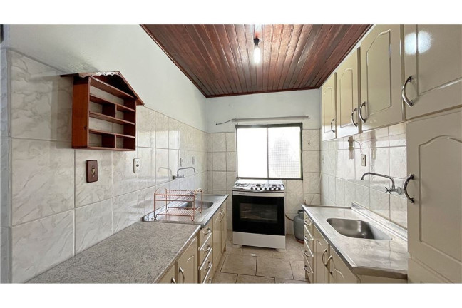 Imagem Casa com 3 Quartos à Venda, em Cristal - Porto Alegre Imagem Casa com 3 Quartos à Venda, em Cristal - Porto Alegre