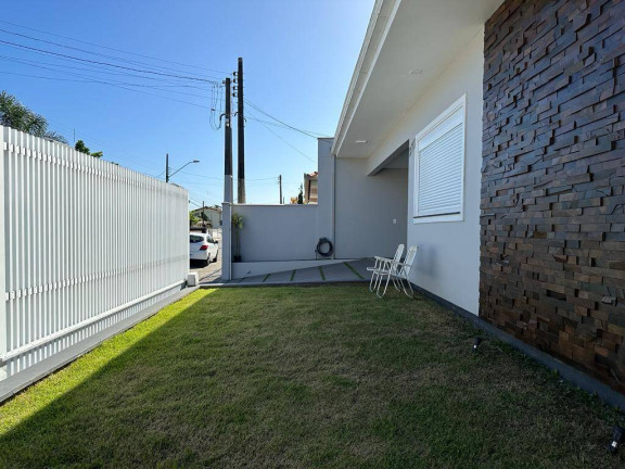 Imagem Casa com 3 Quartos à Venda, 200 m² em Centro - Balneário Barra Do Sul