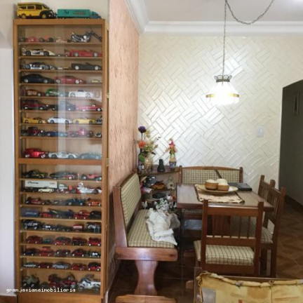 Imagem Apartamento com 2 Quartos à Venda, 132 m² em Vila Guilermina - Praia Grande