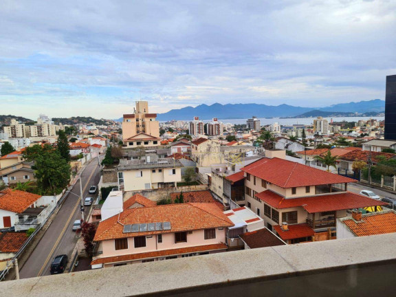 Imagem Apartamento com 3 Quartos à Venda, 85 m² em Capoeiras - Florianópolis