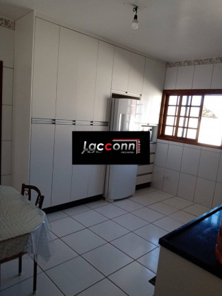 Imagem Casa com 3 Quartos à Venda, 219 m² em Centro - Boituva Imagem Casa com 3 Quartos à Venda, 219 m² em Centro - Boituva