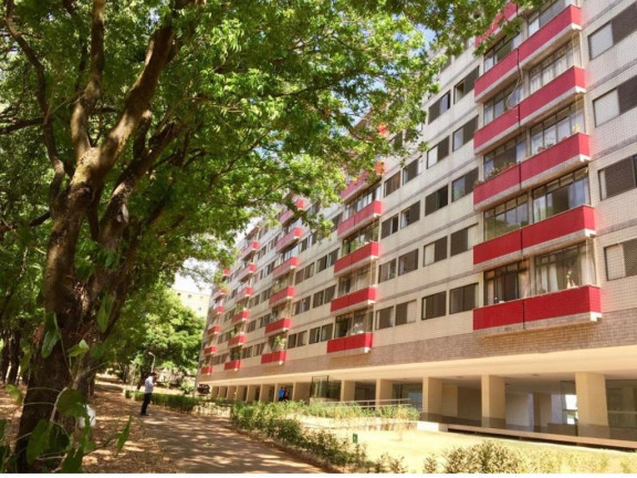 Imagem Imóvel com 4 Quartos à Venda, 110 m² em Asa Norte - Brasília Imagem Imóvel com 4 Quartos à Venda, 110 m² em Asa Norte - Brasília