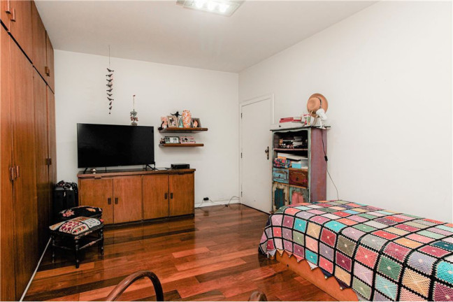Imagem Imóvel com 3 Quartos à Venda, em Santa Cecília - São Paulo Imagem Imóvel com 3 Quartos à Venda, em Santa Cecília - São Paulo