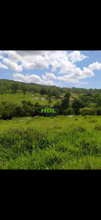Fazenda à Venda,  em Hidrolândia