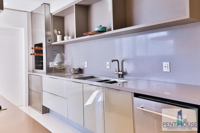 Imagem Apartamento com 4 Quartos à Venda, 257 m² em Centro - Balneário Camboriú Imagem Apartamento com 4 Quartos à Venda, 257 m² em Centro - Balneário Camboriú