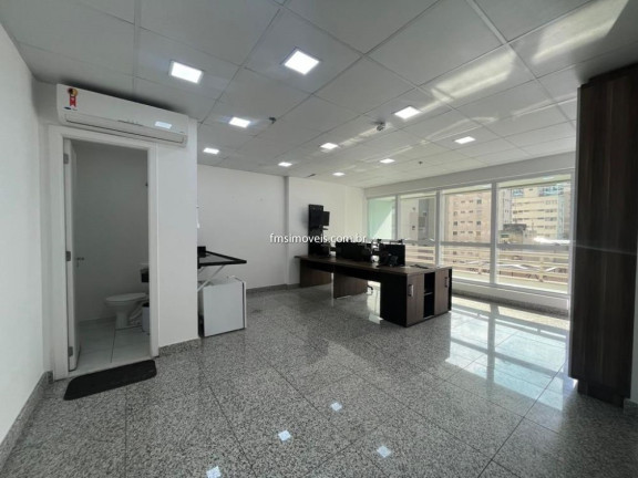 Sala Comercial à Venda, 37 m² em Bela Vista - São Paulo