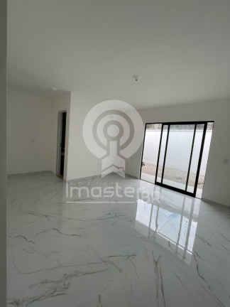 Imagem Casa com 4 Quartos à Venda, 140 m² em Lt Chacara Eusebio - Eusébio