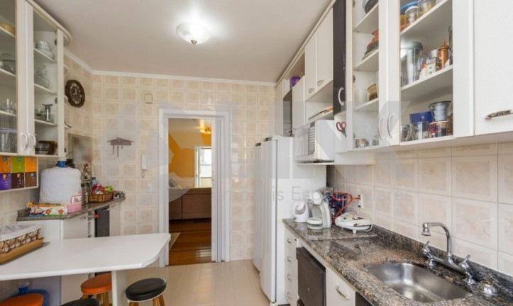 Imagem Apartamento com 3 Quartos à Venda, 108 m² em Jardim Itu - Porto Alegre