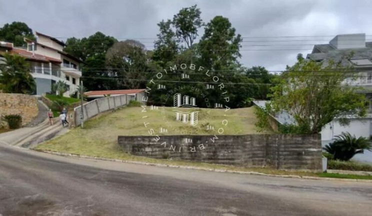 Imagem Terreno à Venda, 686 m² em Cacupé - Florianópolis