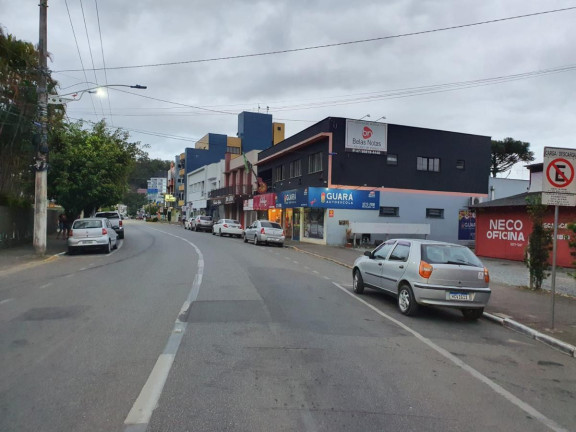 Imóvel com 3 Quartos à Venda, 360 m² em Centro - Guaramirim