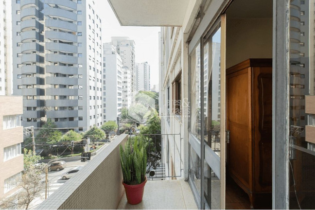 Apartamento com 2 Quartos à Venda, 117 m² em Paraíso - São Paulo