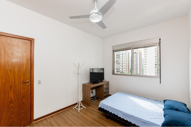 Imagem Imóvel com 4 Quartos à Venda, 244 m² em Vila Uberabinha - São Paulo