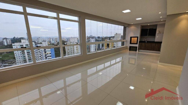 Imagem Apartamento com 4 Quartos à Venda, 264 m² em Atiradores - Joinville Imagem Apartamento com 4 Quartos à Venda, 264 m² em Atiradores - Joinville