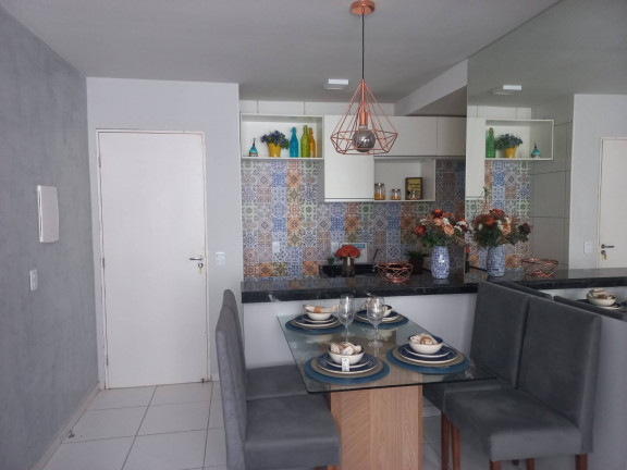 Imagem Apartamento com 2 Quartos à Venda, 45 m² em Siqueira - Fortaleza