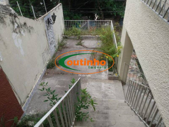 Imagem Casa com 3 Quartos à Venda, 500 m² em Grajaú - Rio De Janeiro Imagem Casa com 3 Quartos à Venda, 500 m² em Grajaú - Rio De Janeiro