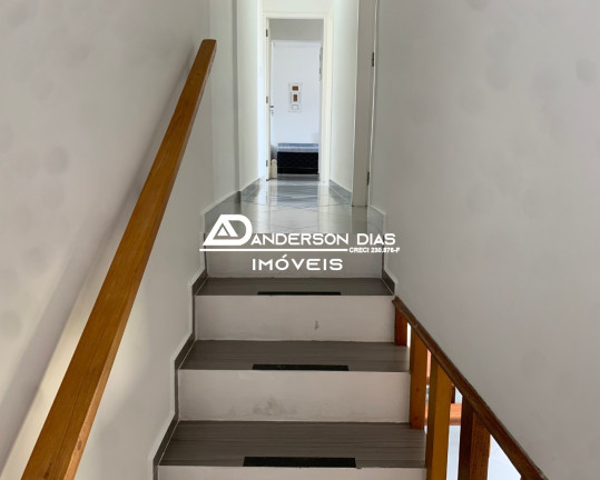 Imagem Casa com 3 Quartos à Venda, 180 m² em Centro - Caraguatatuba