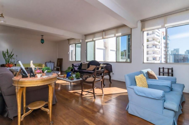 Apartamento com 3 Quartos à Venda, 213 m² em Santa Cecilia - São Paulo