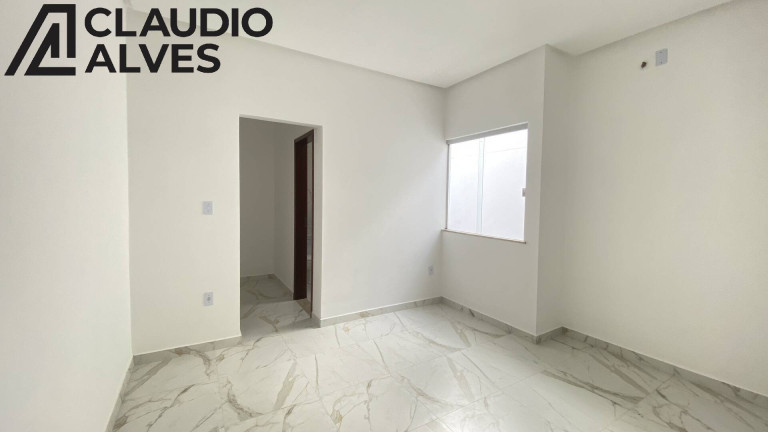 Imagem Casa com 3 Quartos à Venda, 85 m² em Parque Ipê - Feira De Santana