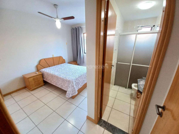 Imagem Apartamento com 3 Quartos para Temporada, 95 m² em Bombas - Bombinhas