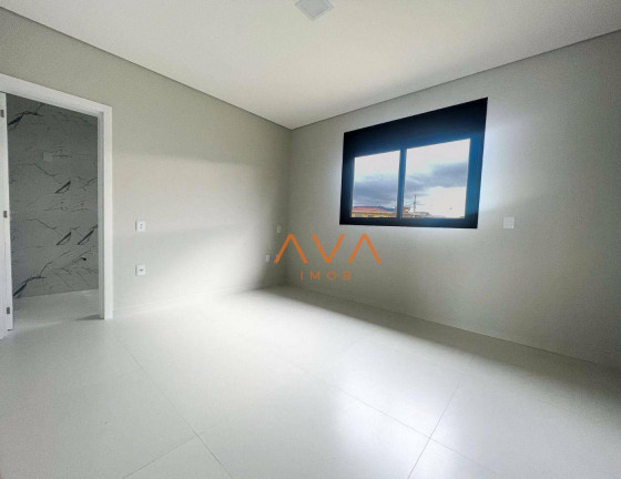 Imagem Casa com 4 Quartos à Venda, 252 m² em Rio Vermelho - Florianópolis