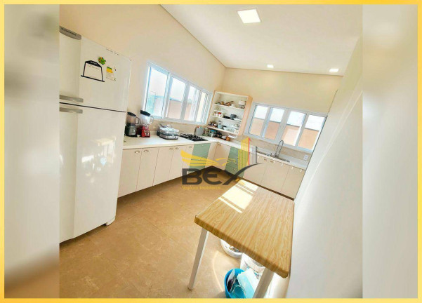 Imagem Casa com 3 Quartos à Venda, 200 m² em Tamboré - Santana De Parnaíba