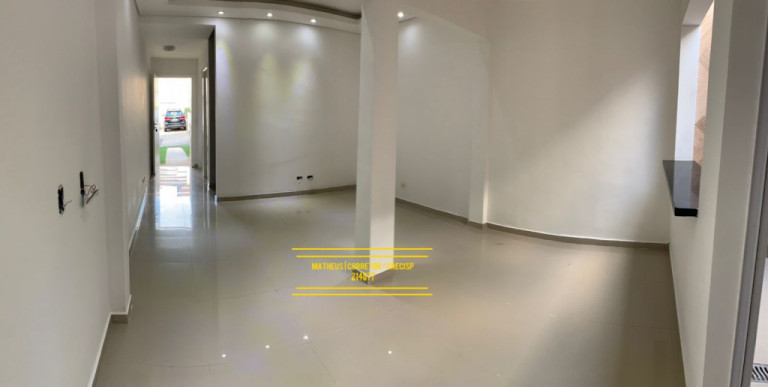 Imagem Casa de Condomínio com 2 Quartos à Venda,  em Jardim Colônia - Jundiaí