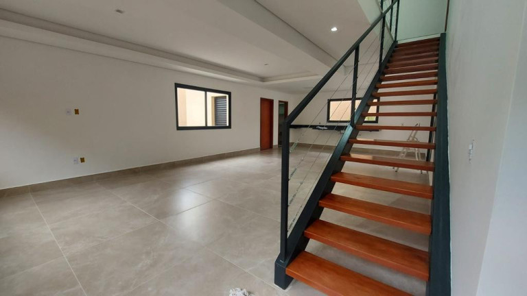 Imagem Sobrado com 3 Quartos à Venda, 230 m² em Residencial Cândido Ferreira (sousas) - Campinas Imagem Sobrado com 3 Quartos à Venda, 230 m² em Residencial Cândido Ferreira (sousas) - Campinas