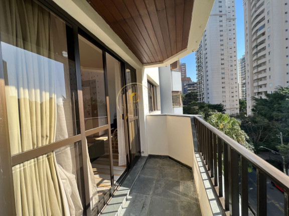 Imagem Apartamento com 4 Quartos à Venda, 129 m² em Vila Uberabinha - São Paulo