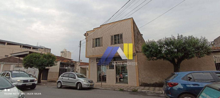 Casa com 4 Quartos à Venda, 450 m² em Centro - Pouso Alegre