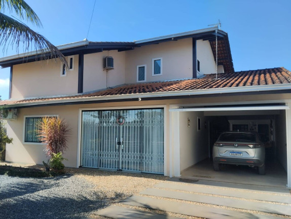 Casa com 4 Quartos à Venda, 382 m² em Costeira - Balneário Barra Do Sul