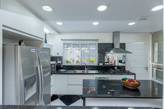 Imagem Casa com 4 Quartos à Venda, 380 m² em Alto Da Boa Vista - São Paulo Imagem Casa com 4 Quartos à Venda, 380 m² em Alto Da Boa Vista - São Paulo