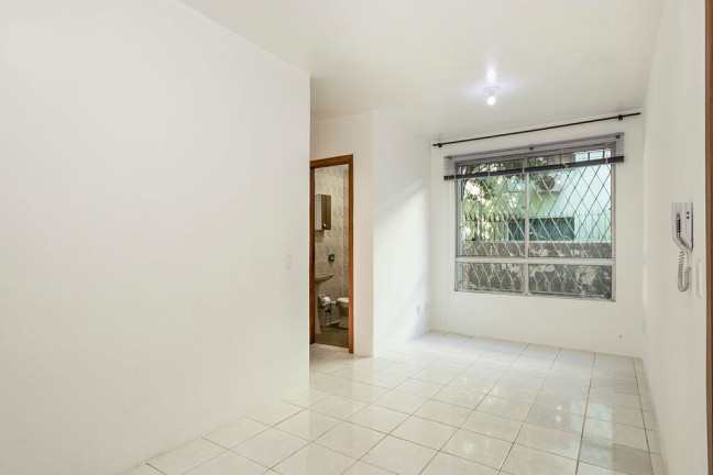 Imagem Apartamento com 2 Quartos à Venda, 61 m² em Teresópolis - Porto Alegre